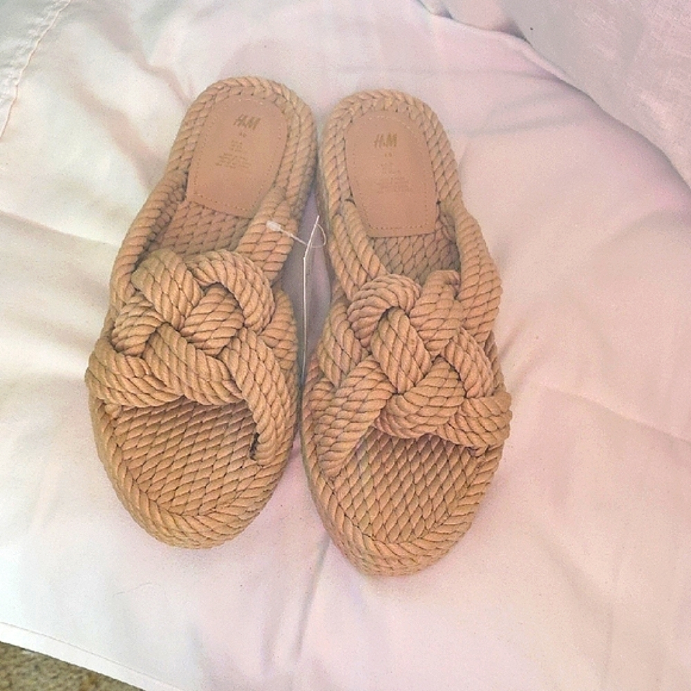 H&M Tan Braided Sandals Casual Summer Shoes